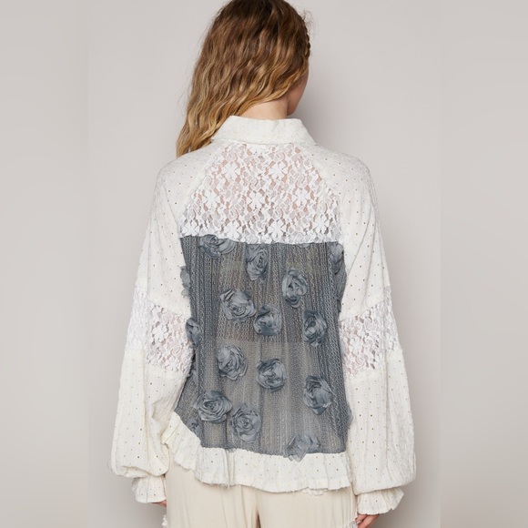 #190 Last 1! Summer Sale!! POL Floral lace shacket - Picture 4 of 5